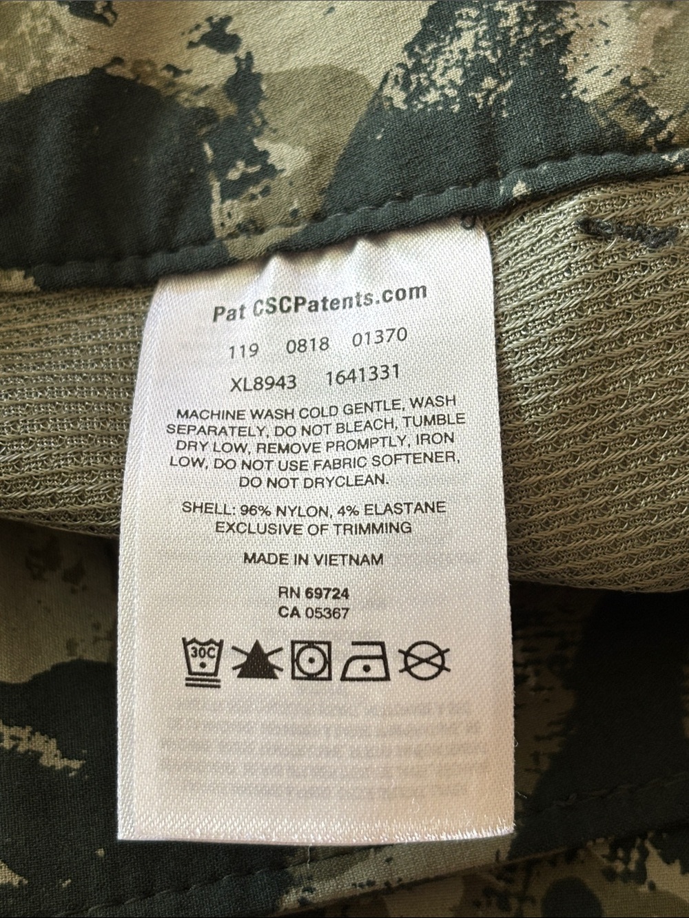 Columbia Omni Shield Camo Capri Pants Button Zip Stretch Size 16 - Picture 11 of 17